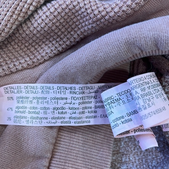 Zara waffle knit asymmetrical pullover sweatshirt - Picture 5 of 6